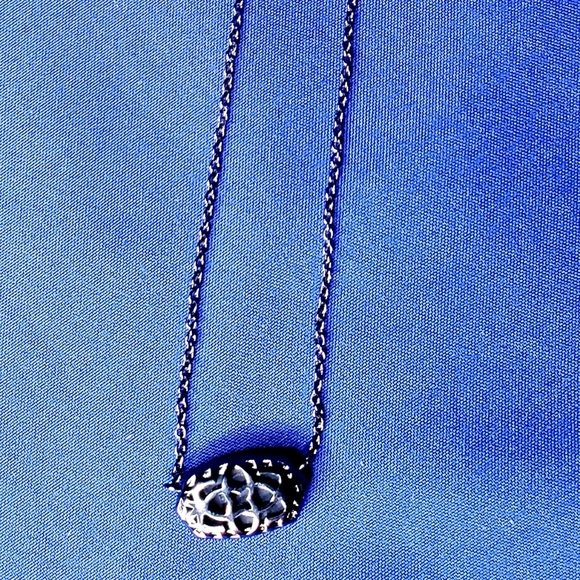 Kendra Scott Elisa Pendant Necklace in Black Druzy - Picture 10 of 16